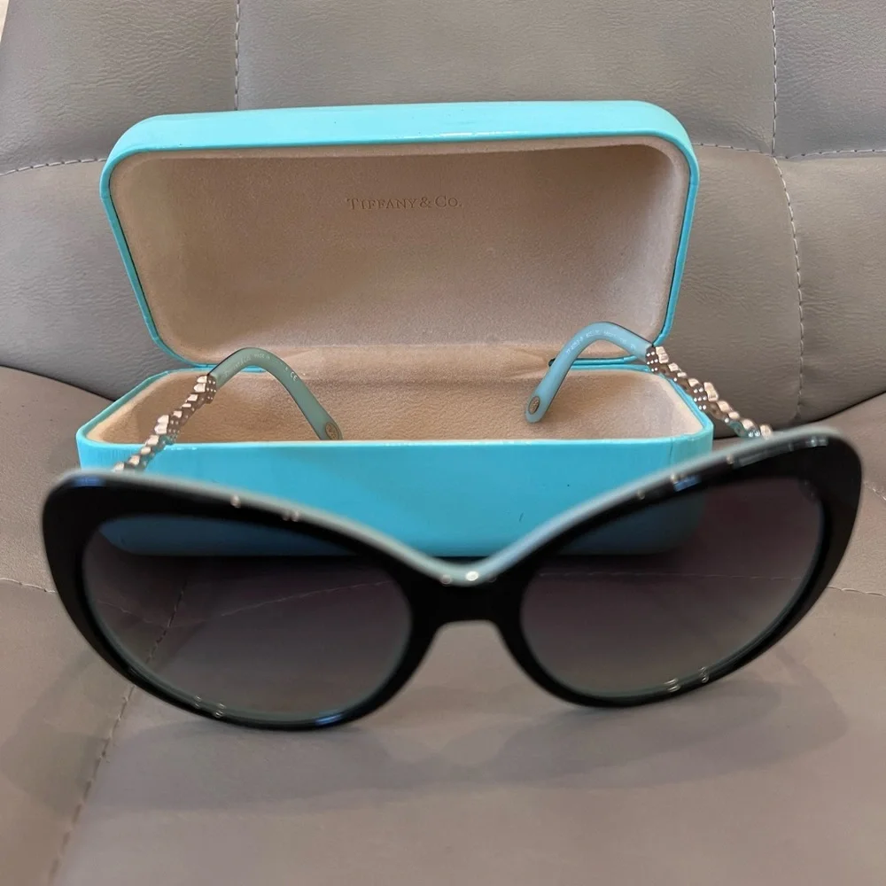 Tiffany & Co Sunglasses - Picture 4 of 8